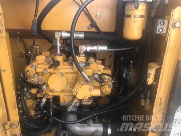 CAT 312CL Верижен екскаватор