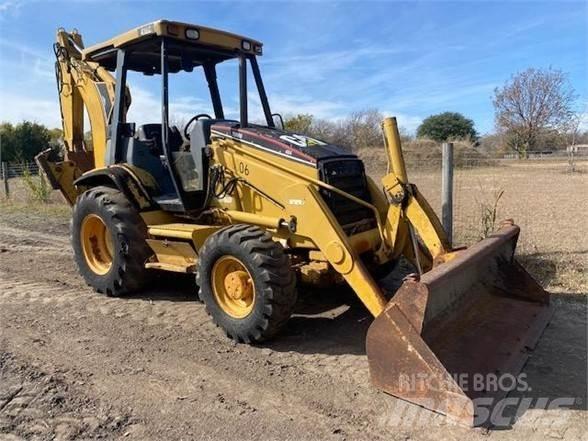 CAT 416C Товарач със заден ексватор