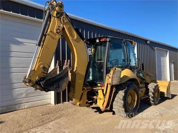 CAT 420E Товарач със заден ексватор