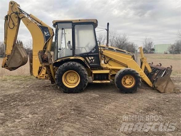CAT 426C Товарач със заден ексватор