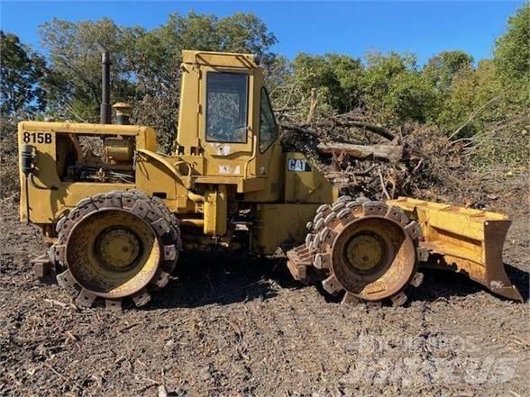 CAT 815B Еднобарабанни ролки
