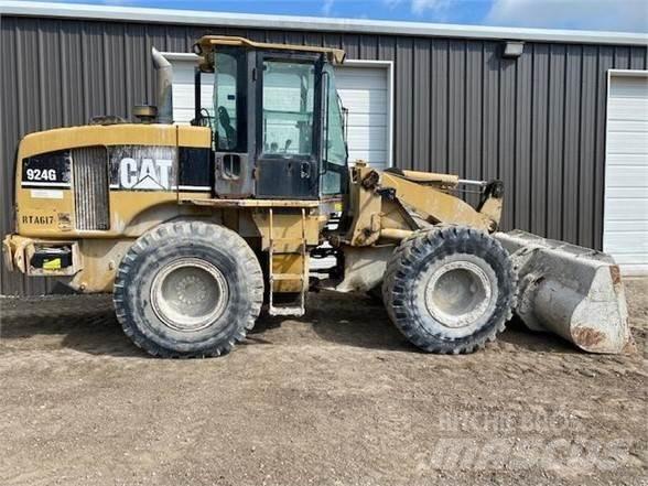 CAT 924G Колесни товарачи