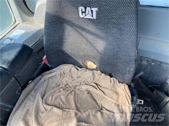 CAT 924K Колесни товарачи
