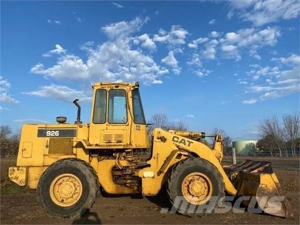 CAT 926 Колесни товарачи