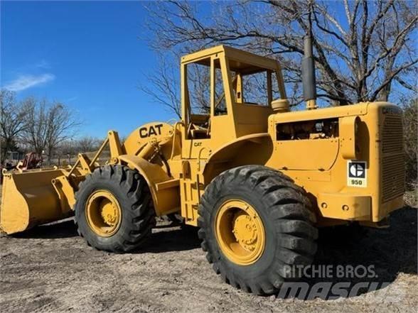 CAT 950 Колесни товарачи