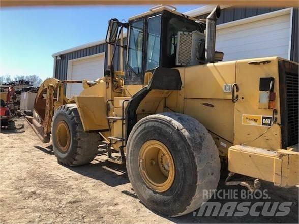 CAT 950F Колесни товарачи