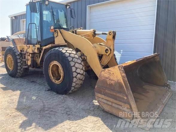 CAT 962G Колесни товарачи