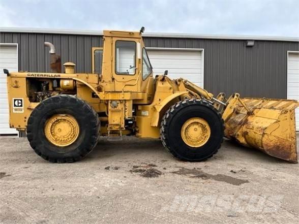 CAT 980B Колесни товарачи
