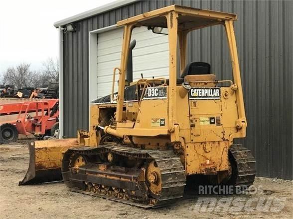 CAT D3C Верижни булдозери
