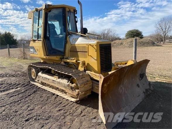 CAT D4G XL Верижни булдозери
