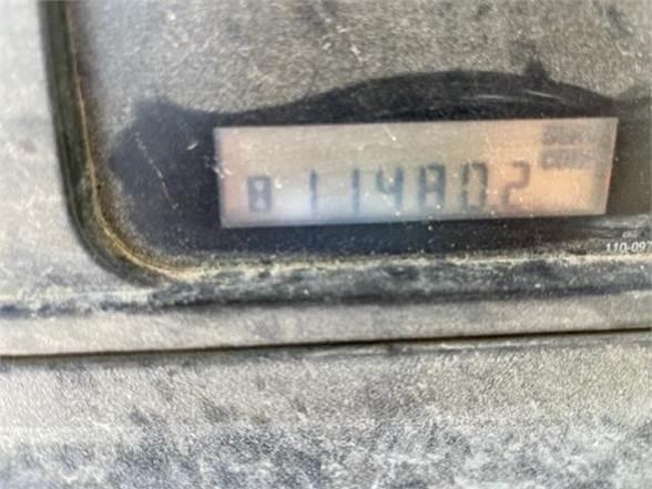 CAT D5M LGP Верижни булдозери
