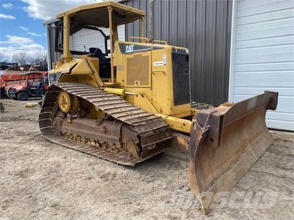 CAT D5N LGP Верижни булдозери
