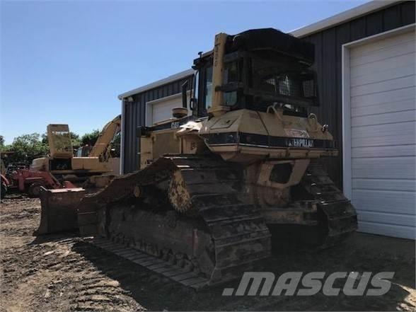 CAT D6M LGP Верижни булдозери
