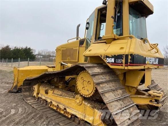 CAT D6N LGP Верижни булдозери
