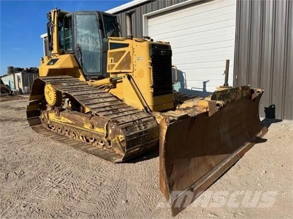 CAT D6N LGP Верижни булдозери
