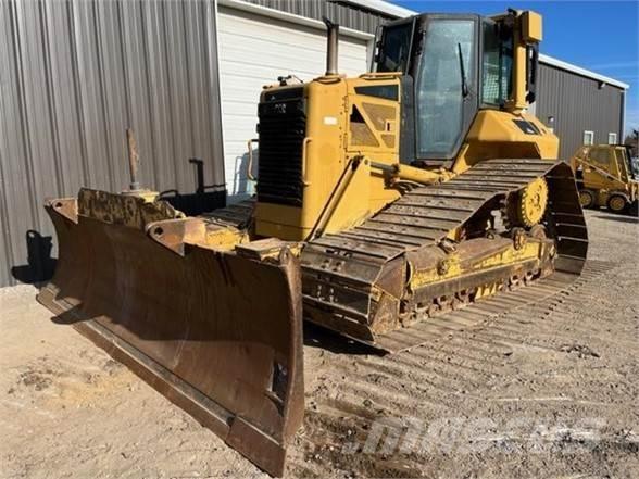 CAT D6N LGP Верижни булдозери
