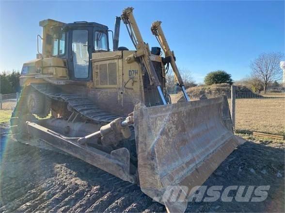 CAT D7H II Верижни булдозери
