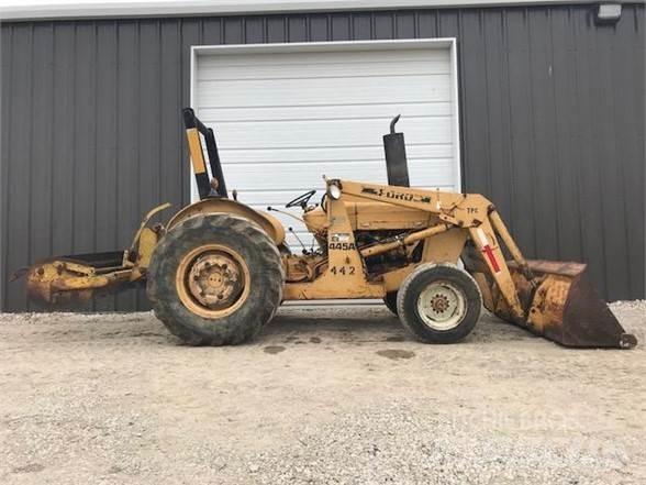 Ford 445A Колесни товарачи