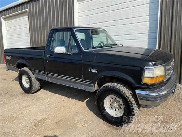 Ford F150 Пикапи