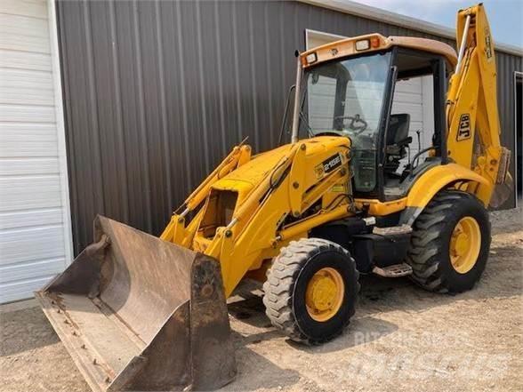 JCB 215E Товарач със заден ексватор