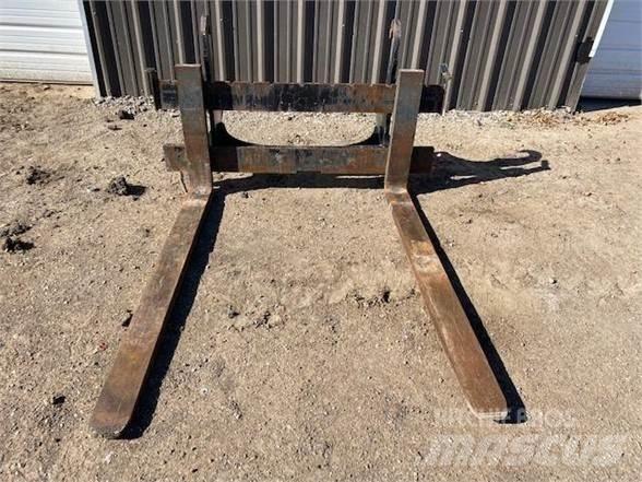 John Deere  Вилки