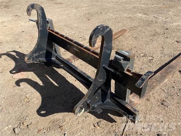John Deere  Вилки