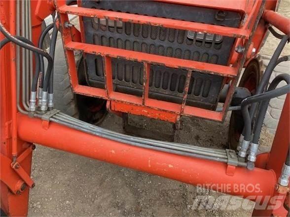 Kubota L35 Колесни товарачи