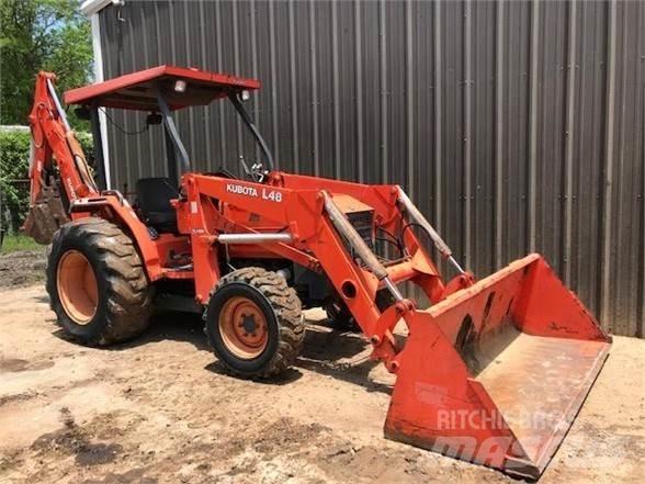 Kubota L48 Товарач със заден ексватор