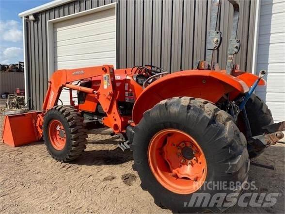 Kubota M8540D Трактори