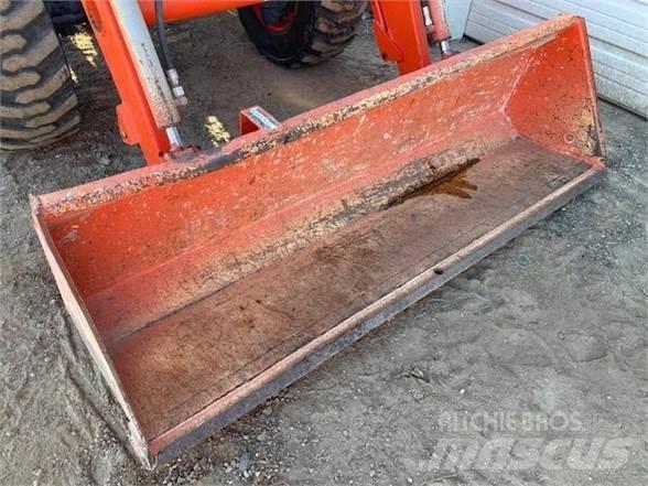 Kubota MX5000 Трактори