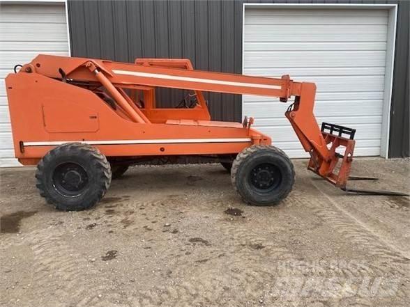SkyTrak 5028 Телескопични товарачи