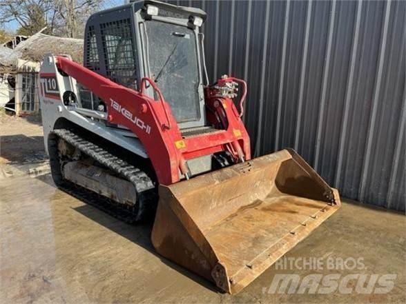 Takeuchi TL10 Мини товарачи
