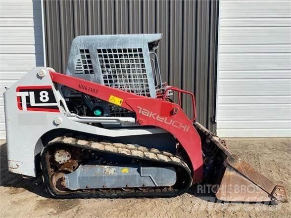 Takeuchi TL8 Мини товарачи
