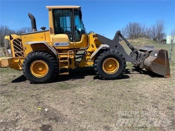 Volvo L60F Колесни товарачи