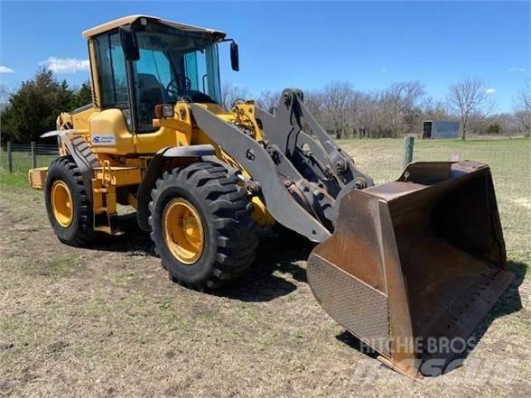 Volvo L60F Колесни товарачи