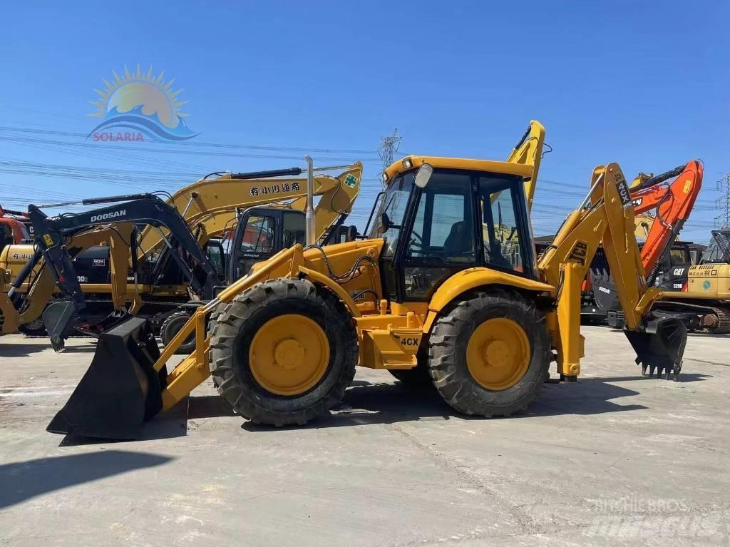 JCB 4 CX Товарач със заден ексватор