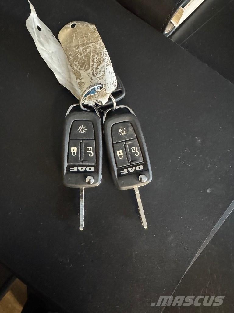 DAF CF 370 Автовози
