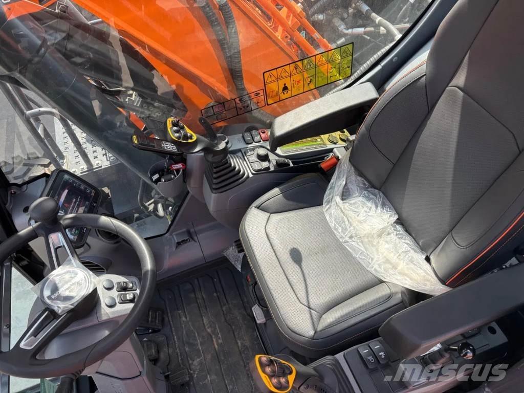 Develon DX140W-7 Колесни екскаватори