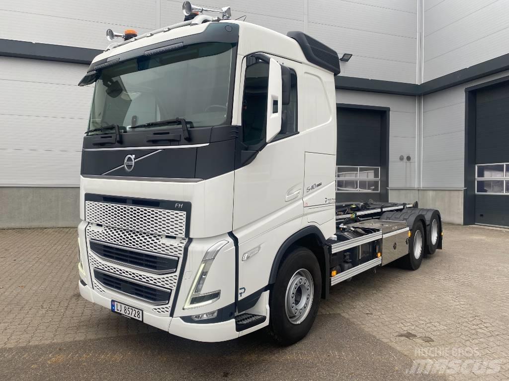 Volvo FH 540 Камиони с кран с кука