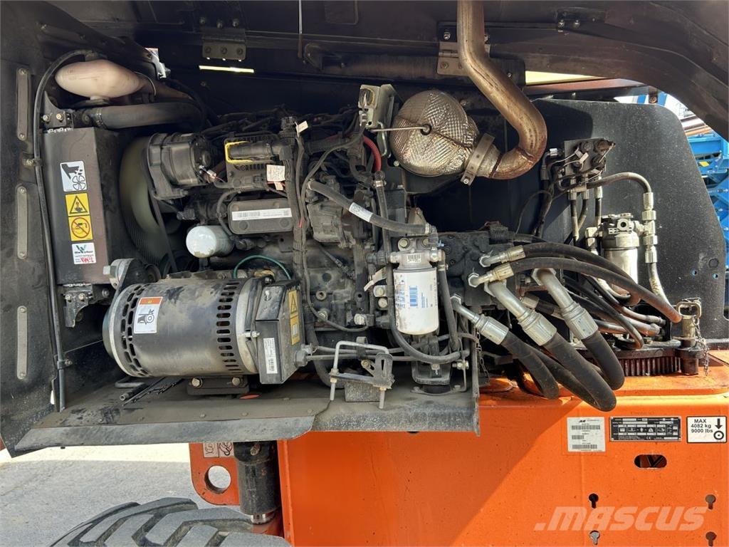 JLG 460SJ (4568) Телескопични повдигачи
