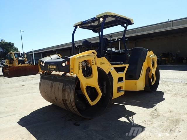 Bomag BW 206 AD-5 Еднобарабанни ролки
