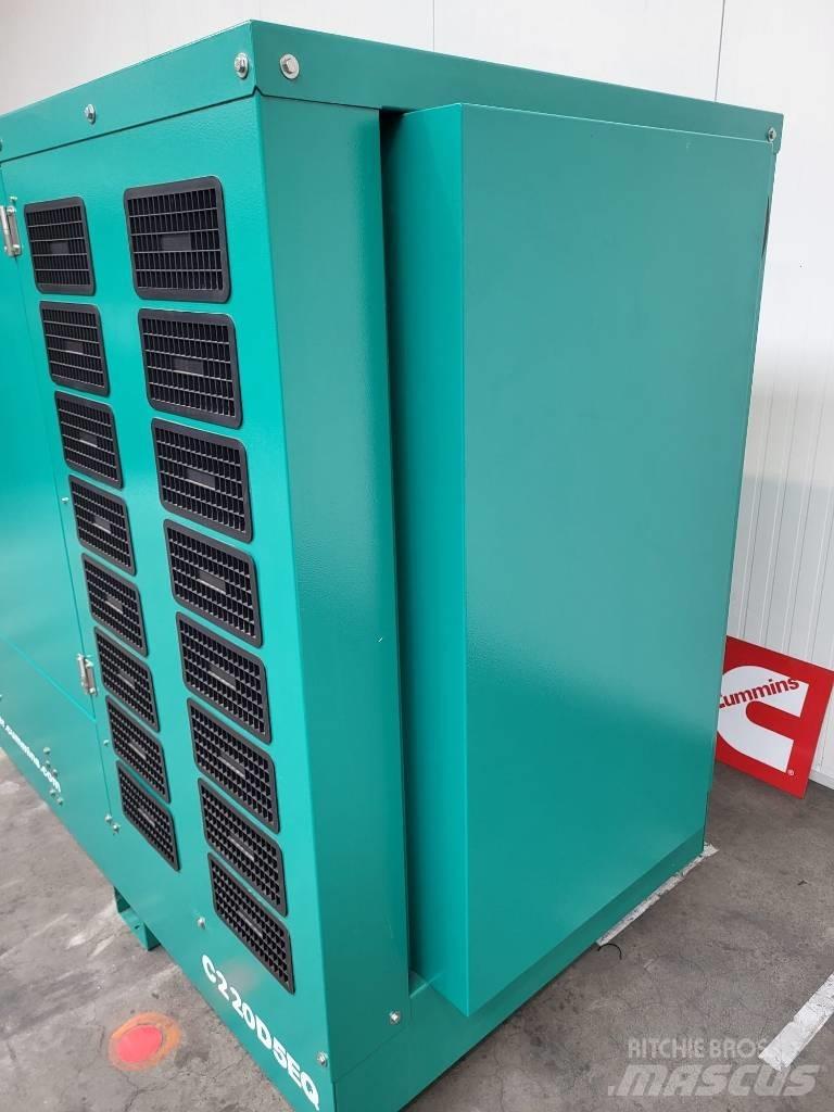 Cummins C220D5EQ Дизелови генератори
