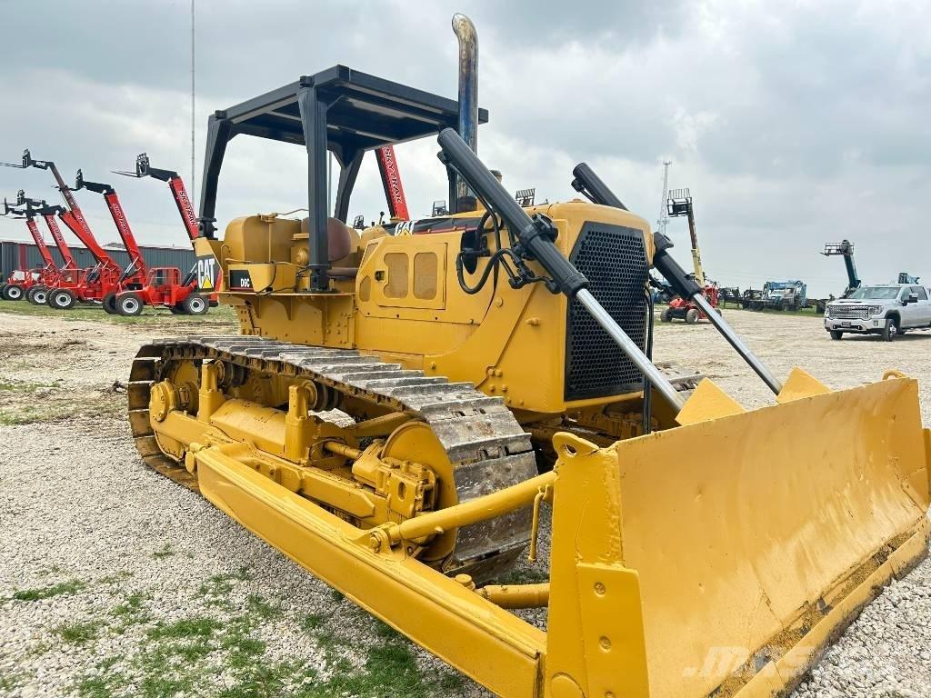 CAT D 6 C Верижни булдозери
