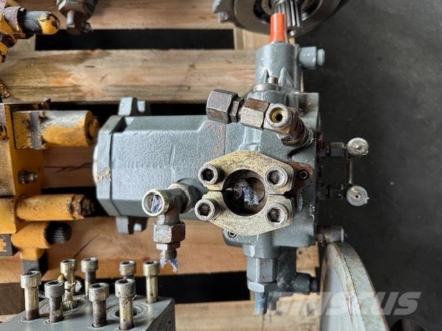 Liebherr HMF 75-02 Хидравлични