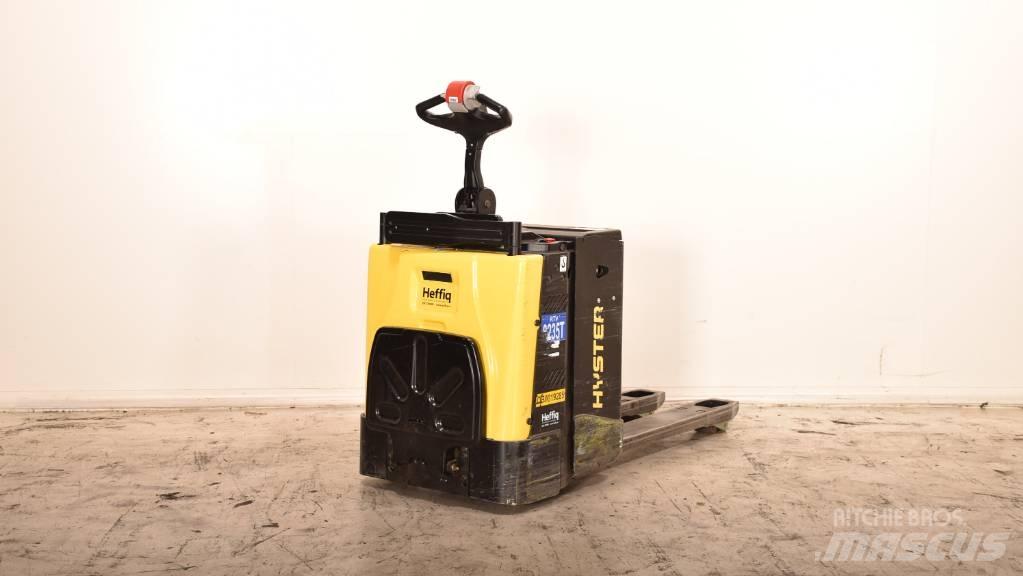Hyster P 2.0 S Транспалетни колички с платформи