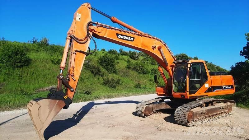 Daewoo S255 LC Верижен екскаватор