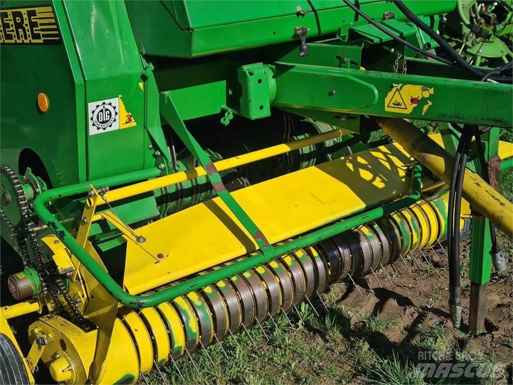 John Deere 590 Сламопреси за кръгли бали
