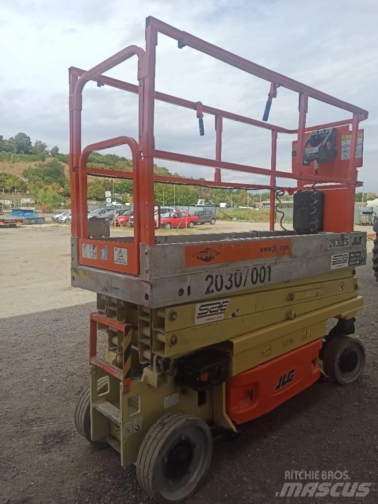 JLG 2030 ES Ножични работни платформи