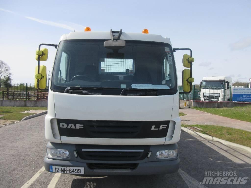 DAF 45.210 ATI Бордови камион / автолебедка