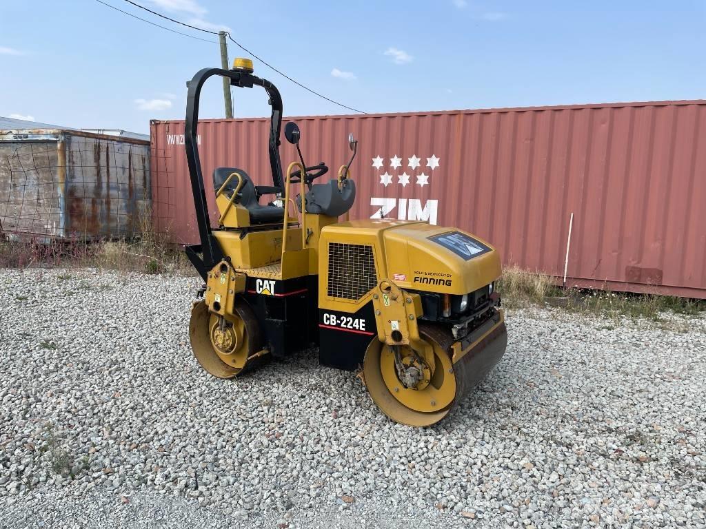 CAT CB224E Двойни барабанни ролки
